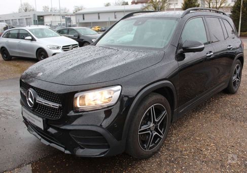 Mercedes-Benz GLB 200, 2022