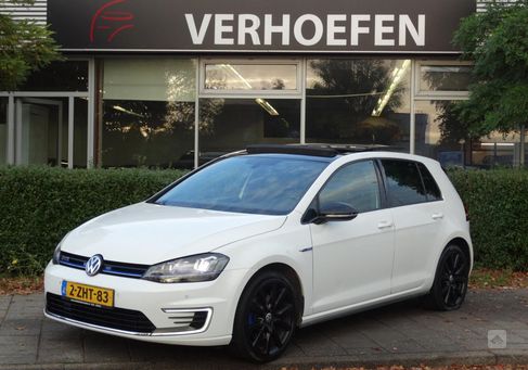 Volkswagen Golf, 2015