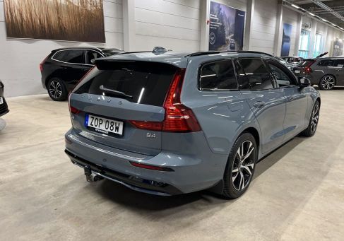 Volvo V60, 2024 3