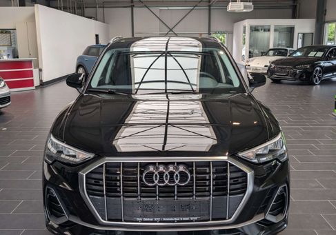 Audi Q3, 2022