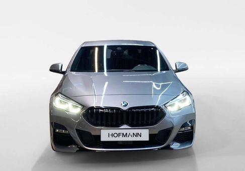 BMW 218, 2023 2