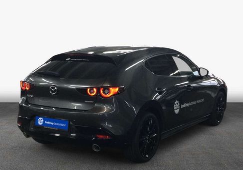 Mazda 3, 2025