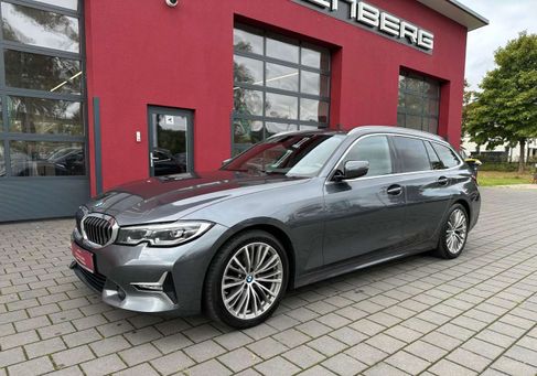 BMW 318, 2020