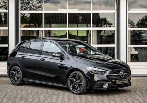 Mercedes-Benz B 250, 2022