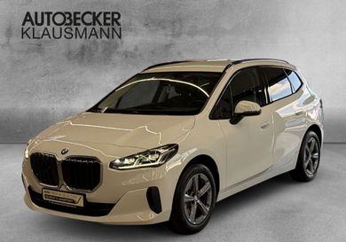 BMW 220, 2025