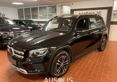 Mercedes-Benz GLB 200, 2023