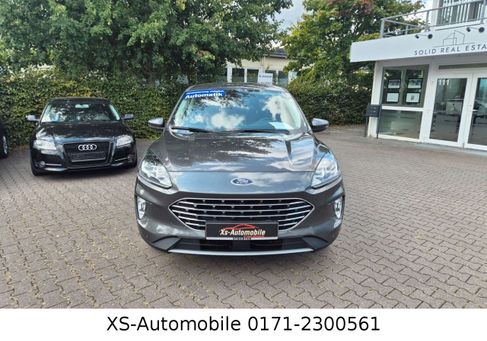 Ford Kuga, 2020
