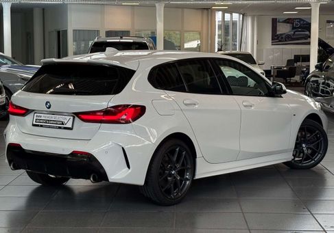BMW 120, 2023