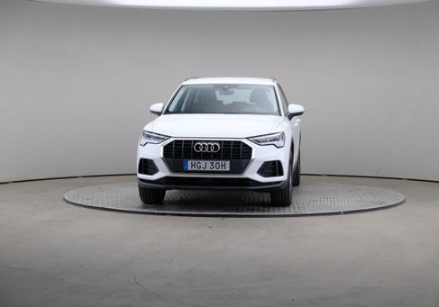 Audi Q3, 2023