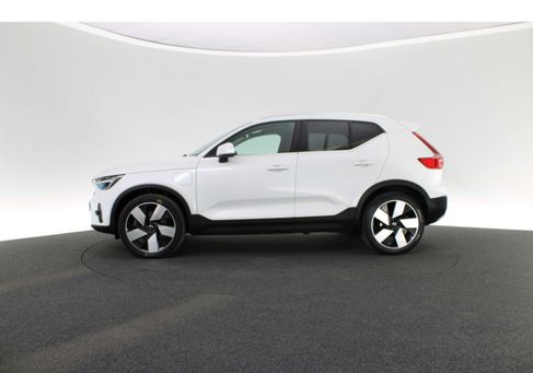 Volvo XC40, 2022 2