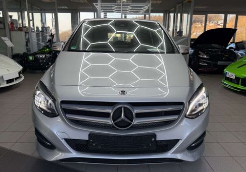 Mercedes-Benz B 200, 2018
