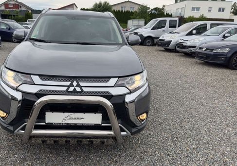 Mitsubishi Outlander, 2019