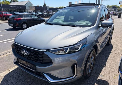Ford Kuga, 2025