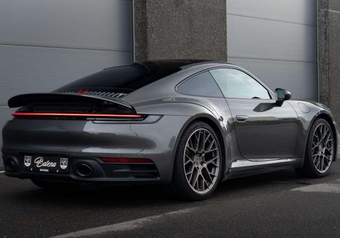 Porsche 911, 2021
