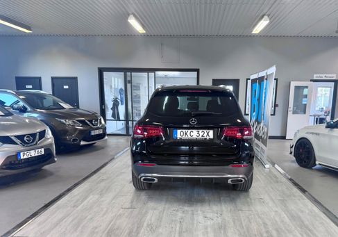 Mercedes-Benz GLC 300, 2021