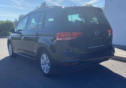 Volkswagen Touran, 2023 3