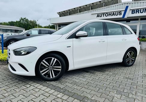 Mercedes-Benz B 250, 2021