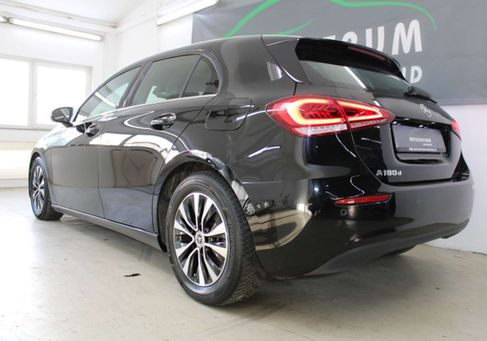 Mercedes-Benz A 180, 2023