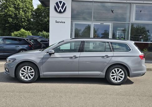 Volkswagen Passat Variant, 2023 2