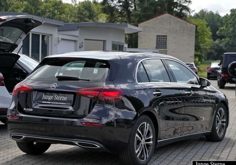 Mercedes-Benz A 200, 2023