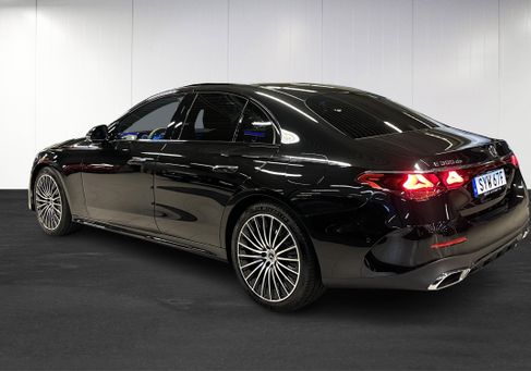 Mercedes-Benz E 300, 2026 3