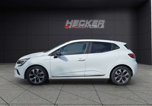 Renault Clio, 2022 3
