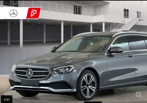 Mercedes-Benz E 400, 2022