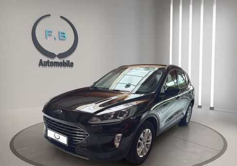 Ford Kuga, 2022