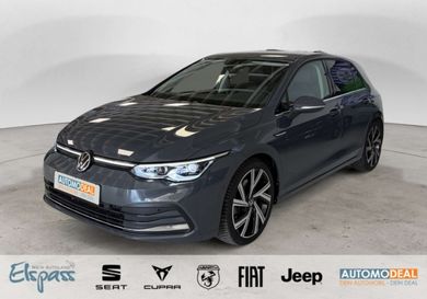 Volkswagen Golf, 2022