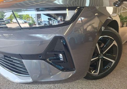 Opel Astra, 2025