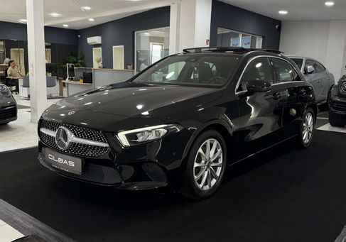 Mercedes-Benz A 200, 2022