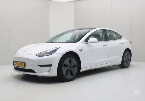 Tesla Model 3, 2019