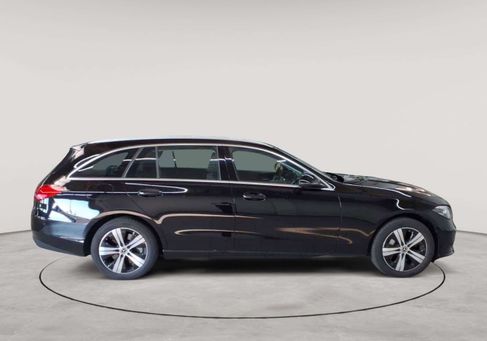 Mercedes-Benz C 300, 2023