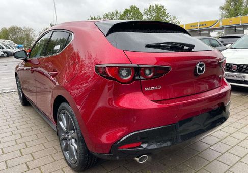 Mazda 3, 2025