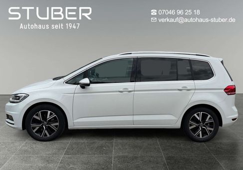 Volkswagen Touran, 2023 3