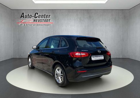 Mercedes-Benz B 200, 2020