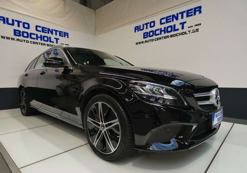 Mercedes-Benz C 300, 2021