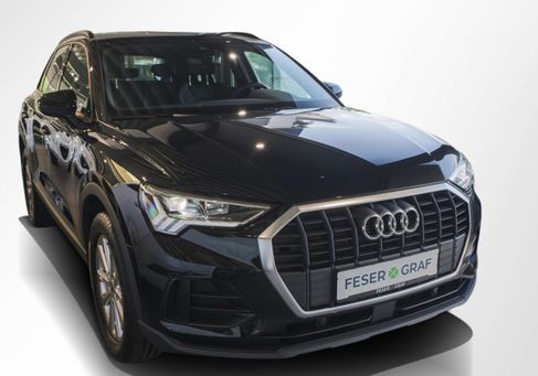 Audi Q3, 2022