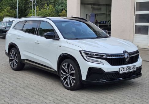 Renault Espace, 2023 3