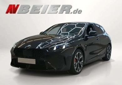 BMW 120, 2025
