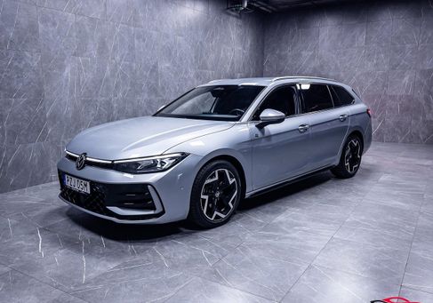 Volkswagen Passat Variant, 2025 3