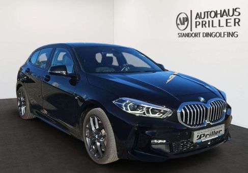 BMW 120, 2021