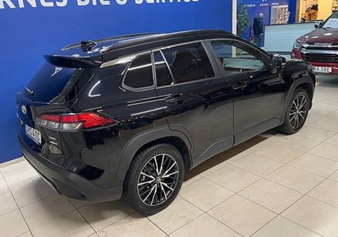 Toyota Corolla Cross, 2025