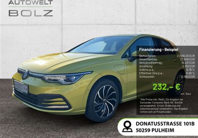 Volkswagen Golf, 2022