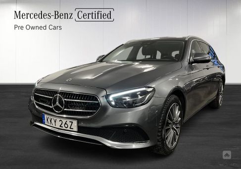 Mercedes-Benz E 300, 2023