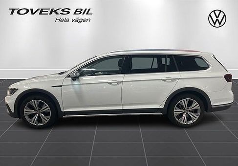 Volkswagen Passat, 2021