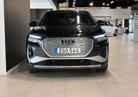 Audi Q4, 2023