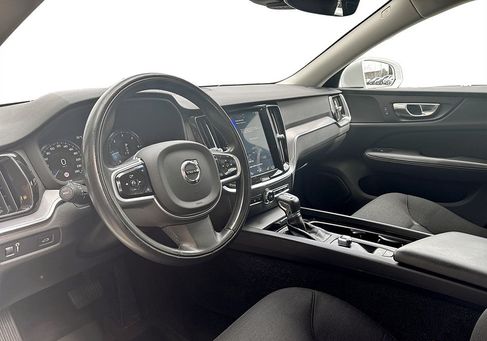 Volvo V60, 2020