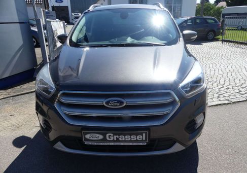 Ford Kuga, 2019