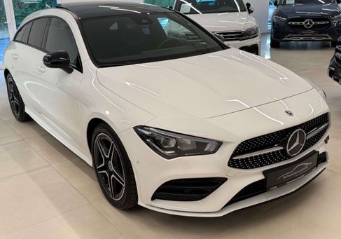 Mercedes-Benz CLA 220, 2022